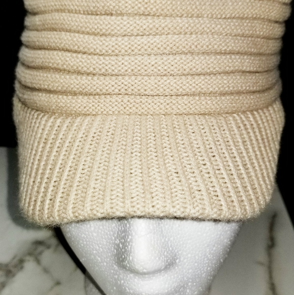 Hat - Picture 4 of 4